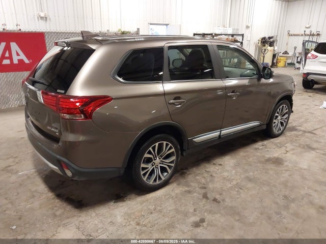 2018 MITSUBISHI OUTLANDER JA4AZ3A30JZ014895 Photo 3