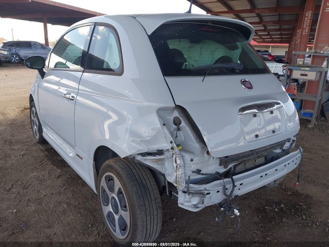 Fiat 2017 2017 3C3CFFGE1HT515320 Image 3