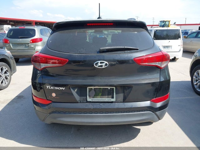 Hyundai Tucson 2016 KM8J33A47GU075002 Image 16