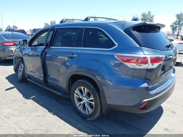 Toyota 2gr-fe 2015 5TDKKRFH3FS054175 Image 3