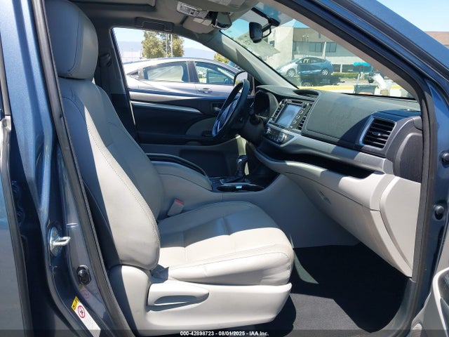 Toyota 2gr-fe 2015 5TDKKRFH3FS054175 Image 5