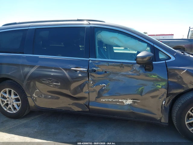 Chrysler Voyager 2021 2C4RC1DG1MR520988 Image 13