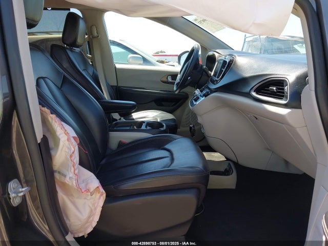 Chrysler Voyager 2021 2C4RC1DG1MR520988 Image 5