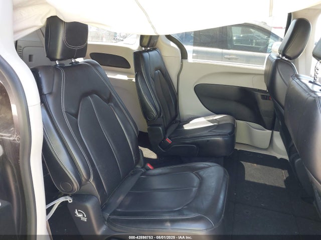 Chrysler Voyager 2021 2C4RC1DG1MR520988 Image 8