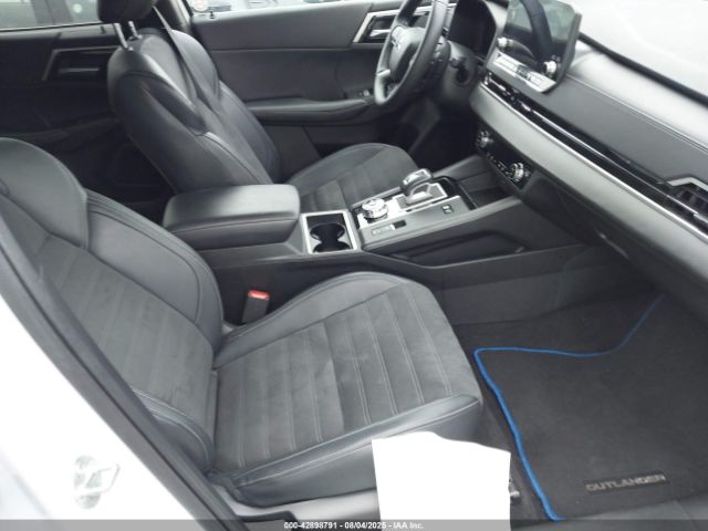 2023 MITSUBISHI OUTLANDER PHEV JA4T5UA98PZ062717 Photo 4