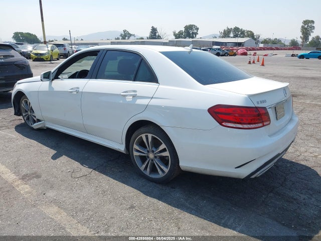 WDDHF5KB5GB230005 Mercedes-Benz E-Class