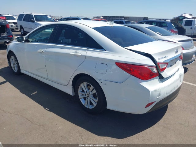 Hyundai gamma 2014 5NPEB4AC7EH816357 Image 3