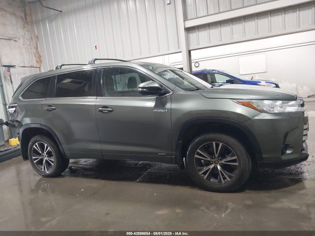 Toyota Highlander 2017 5TDBGRFH1HS035080 Image 27