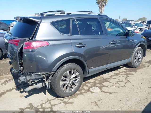 Toyota 2ar-fxe, 2jm+2fm 2017 JTMRJREV7HD063632 Image 4