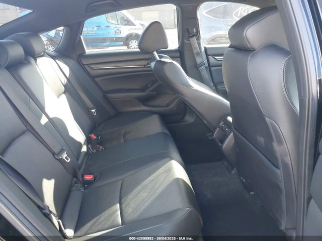 1HGCV1F31NA064752 Honda l15be