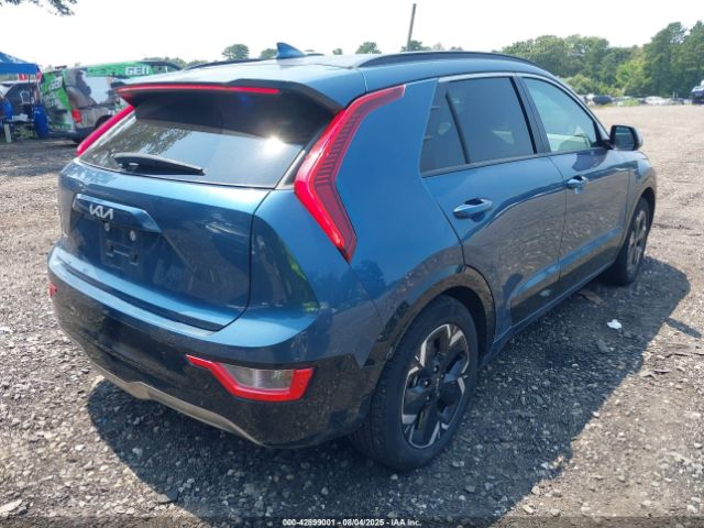 2023 KIA NIRO EV KNDCR3L18P5042888 Photo 3