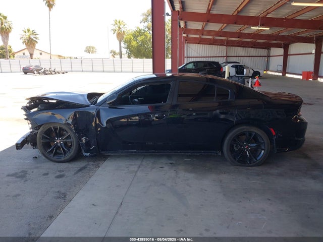 2C3CDXHG2KH748599 Dodge 2019