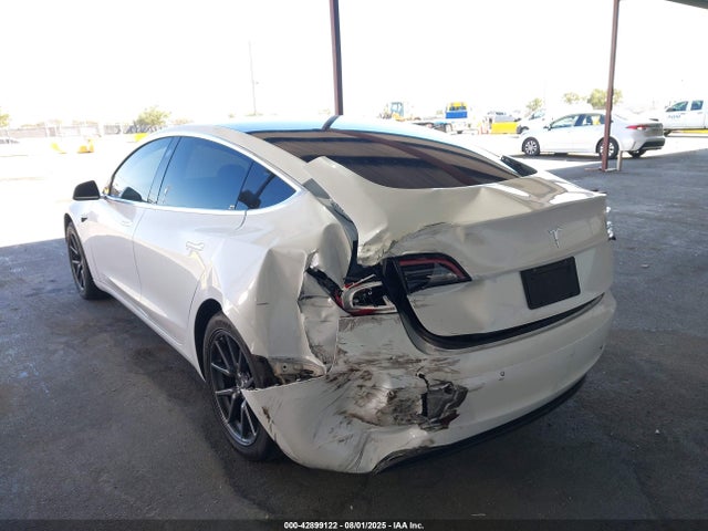 2019 TESLA MODEL 3 5YJ3E1EA9KF416817 Photo 5