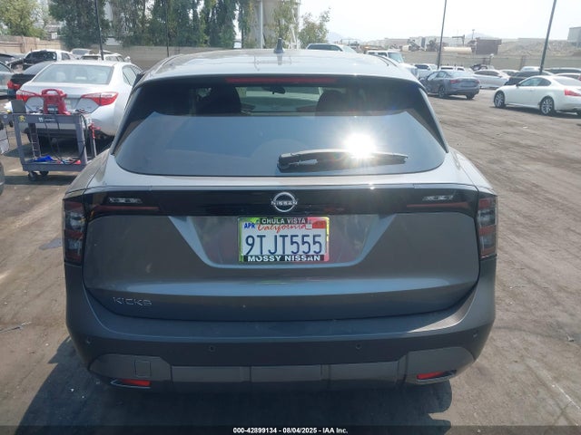Nissan kicks mpv 2025 3N8AP6CA1SL385246 Image 17