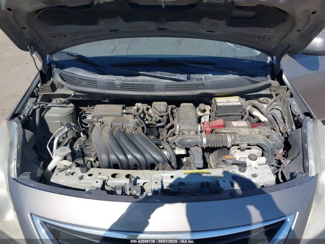 Nissan 2014 2014 3N1CN7AP8EL871017 Image 9