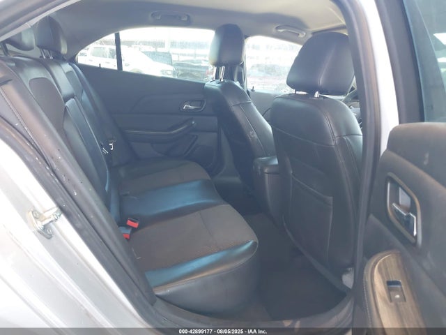 Chevrolet lkw 2015 1G11C5SL3FF239332 Image 7