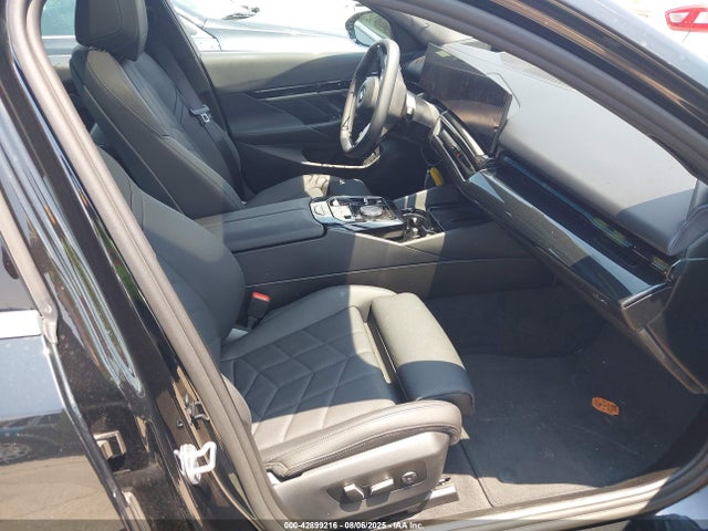 BMW 530I 2025 WBA53FJ02SCT71187 Image 5