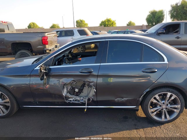 Mercedes-Benz C-Class 2016 55SWF4JB8GU145037 Image 14
