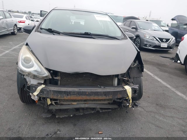 JTDKDTB32G1125740 Toyota 1nz-fxe+1lm