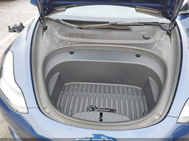 2023 TESLA MODEL 3 5YJ3E1EA0PF709075 Photo 9
