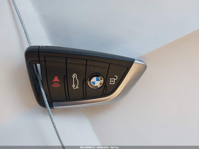42899312 :رقم المزاد ، WBXHT3C30H5F85555 vin ، 2017 Bmw X1 Xdrive28i مزاد بيع