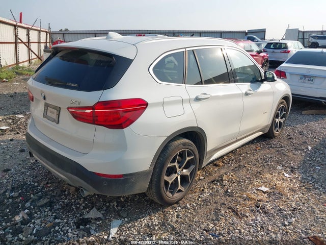 42899312 :رقم المزاد ، WBXHT3C30H5F85555 vin ، 2017 Bmw X1 Xdrive28i مزاد بيع