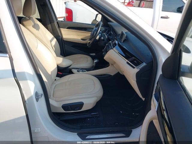 42899312 :رقم المزاد ، WBXHT3C30H5F85555 vin ، 2017 Bmw X1 Xdrive28i مزاد بيع