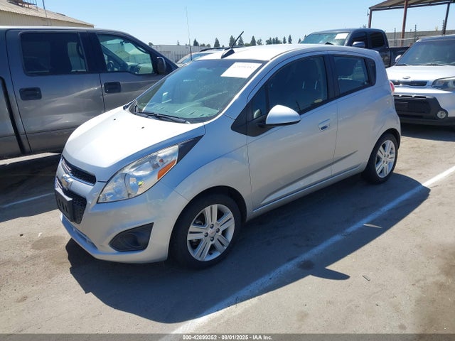 Chevrolet ll0 2015 KL8CB6S95FC809161 Image 2