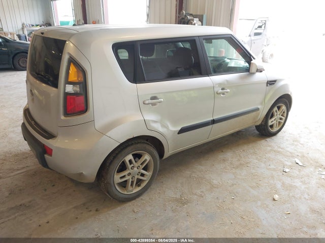 42899354 :رقم المزاد ، KNDJT2A21B7266273 vin ، 2011 Kia Soul + مزاد بيع
