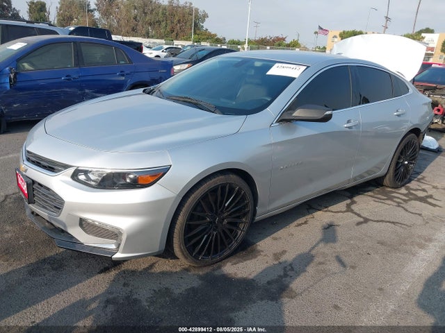 Chevrolet lfv - direct injection, variable valve timing, gen 1 2018 1G1ZD5ST4JF169090 Image 2
