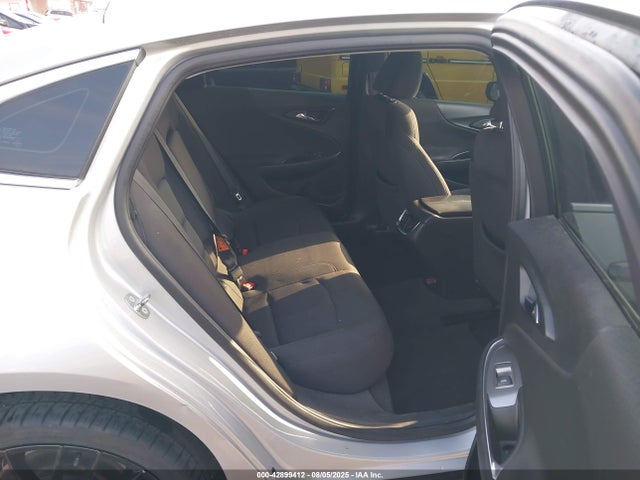Chevrolet lfv - direct injection, variable valve timing, gen 1 2018 1G1ZD5ST4JF169090 Image 8