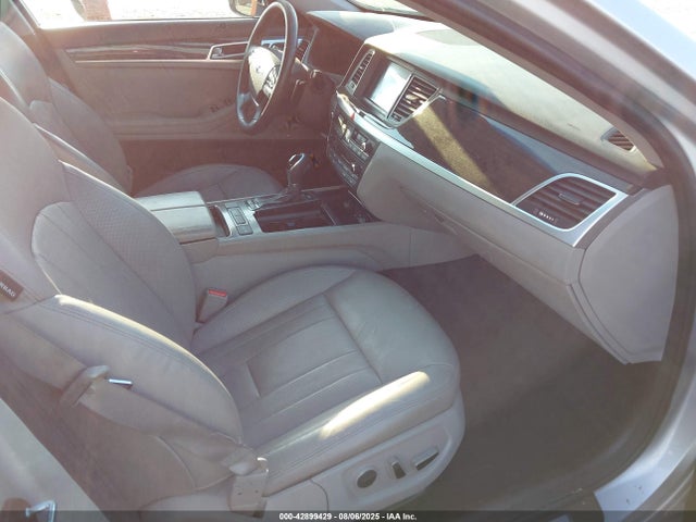 Genesis G80 2017 KMHGN4JEXHU190049 Image 5