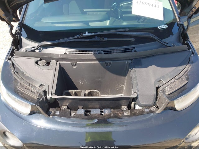 WBY1Z2C5XGV556289 BMW I3