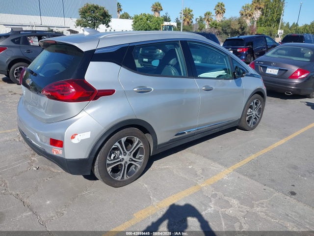 1G1FX6S09J4133042 Chevrolet 2018