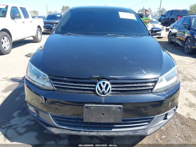 Volkswagen 2014 2014 3VWL17AJ2EM379790 Image 13