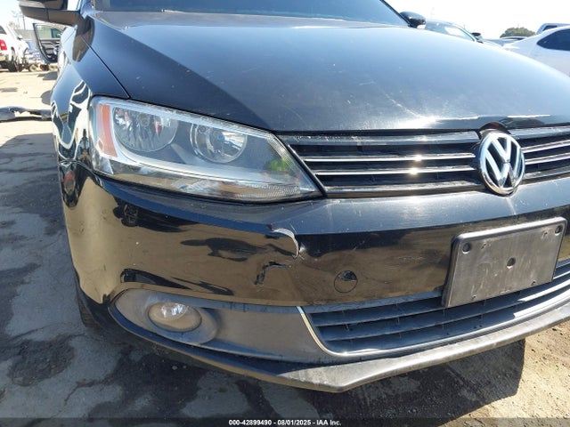 Volkswagen 2014 2014 3VWL17AJ2EM379790 Image 22