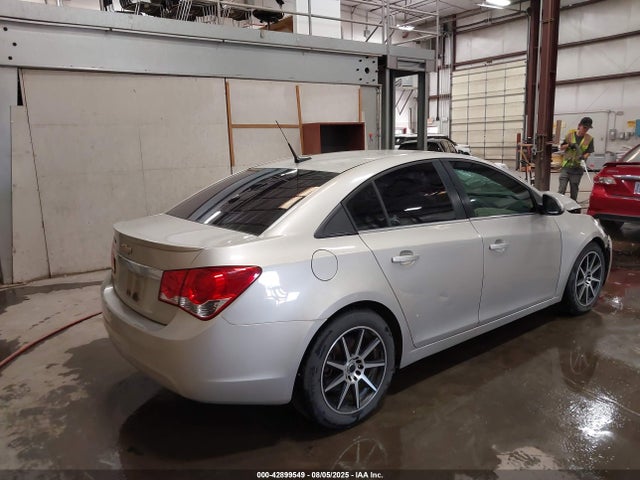 1G1P75SZ9E7144253 Chevrolet luz