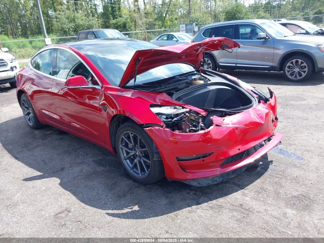 2019 TESLA MODEL 3 5YJ3E1EA7KF411552 Photo 0