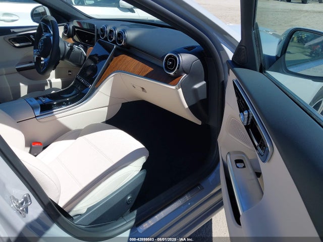 Mercedes-Benz m254 2025 W1KAF4GB3SR284746 Image 5