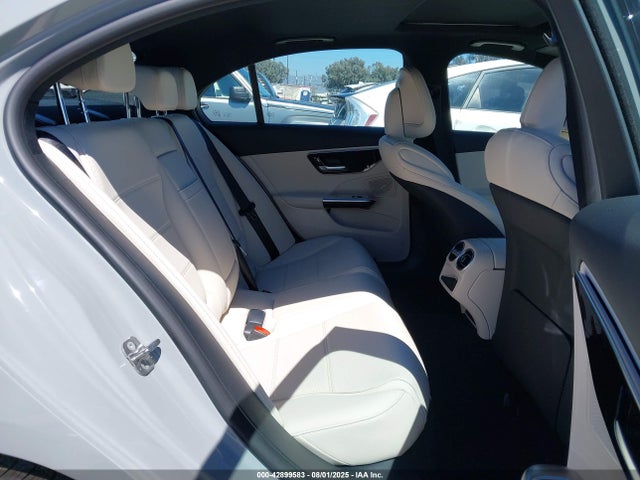 Mercedes-Benz m254 2025 W1KAF4GB3SR284746 Image 8