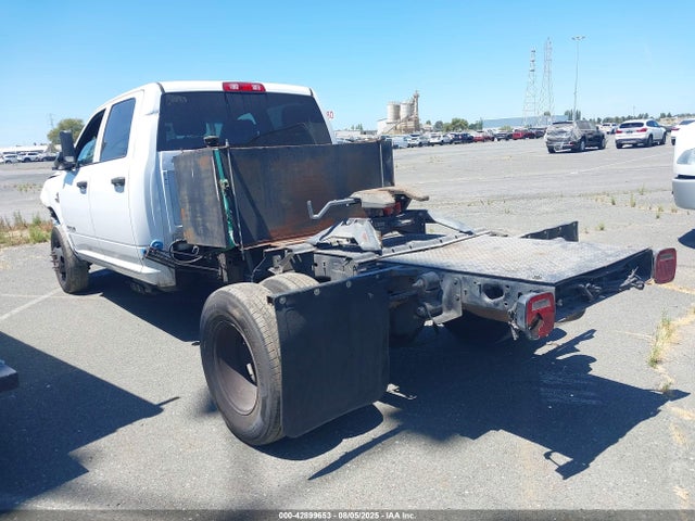 42899653 :رقم المزاد ، 3C7WRSCL3MG553618 vin ، 2021 Ram 3500 Chassis Tradesman/slt/laramie/limited مزاد بيع