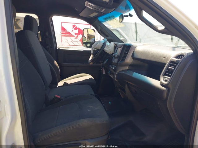 42899653 :رقم المزاد ، 3C7WRSCL3MG553618 vin ، 2021 Ram 3500 Chassis Tradesman/slt/laramie/limited مزاد بيع