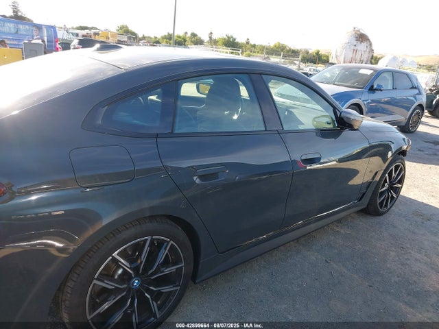 BMW I4 2023 WBY33AW01PFR09677 Image 14