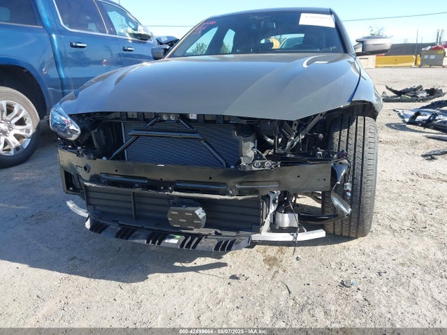 BMW I4 2023 WBY33AW01PFR09677 Image 6