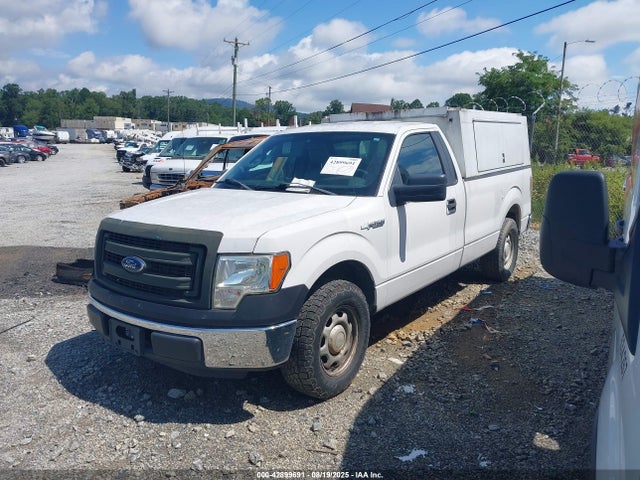 Ford 2014 2014 1FTMF1CM8EKE45375 Image 2