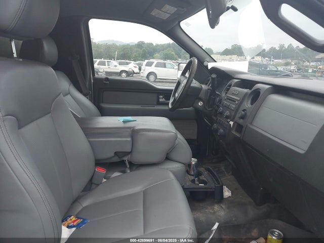 Ford 2014 2014 1FTMF1CM8EKE45375 Image 5