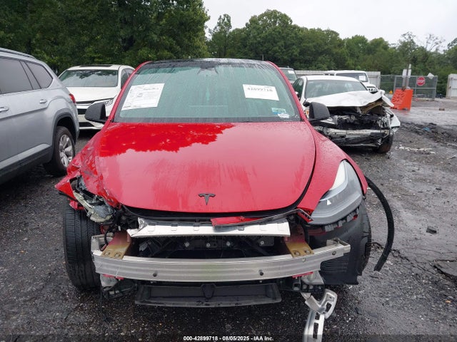 7SAYGDEF9NF522219 Tesla Model Y