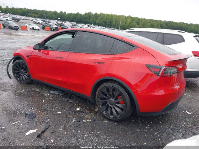 2022 TESLA MODEL Y 7SAYGDEF9NF522219 Photo 2