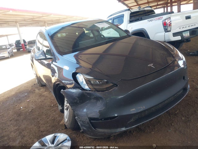 2023 TESLA MODEL Y 7SAYGDED8PF958819 Photo 5