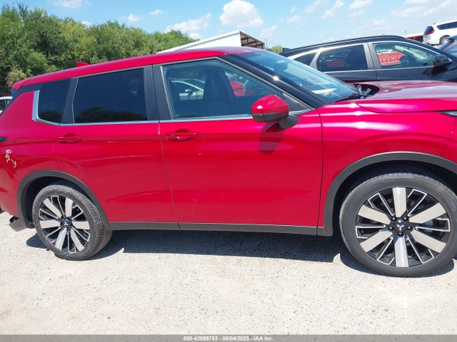Mitsubishi Outlander 2025 JA4J3VA85SZ039060 Image 13